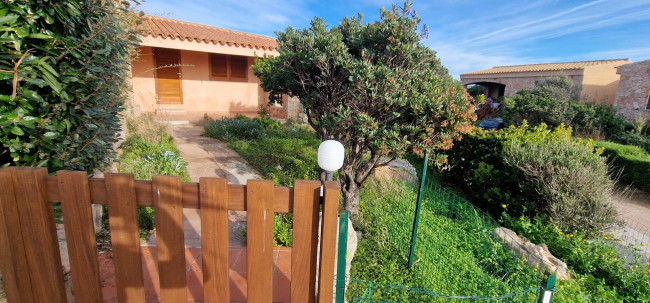 Villette a Schiera con piscina in vendita a Trinità d'Agultu e Vignola