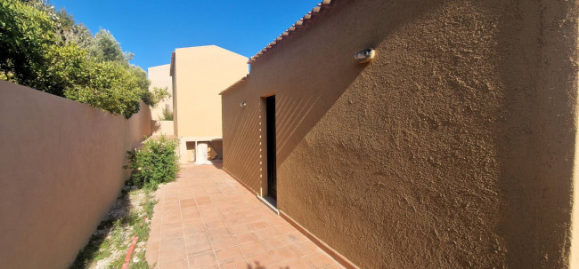 Villette a Schiera con piscina in vendita a Trinità d'Agultu e Vignola