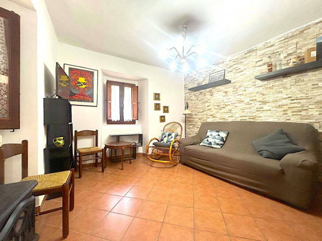 Casa singola in vendita a Pietracamela