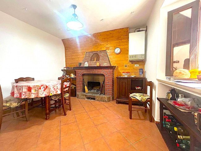 Casa singola in vendita a Pietracamela