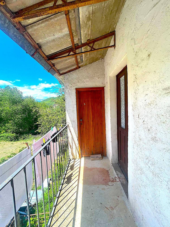 Casa singola in vendita a Pietracamela