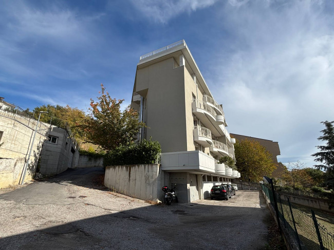 Attico di recente costruzione in vendita a Teramo