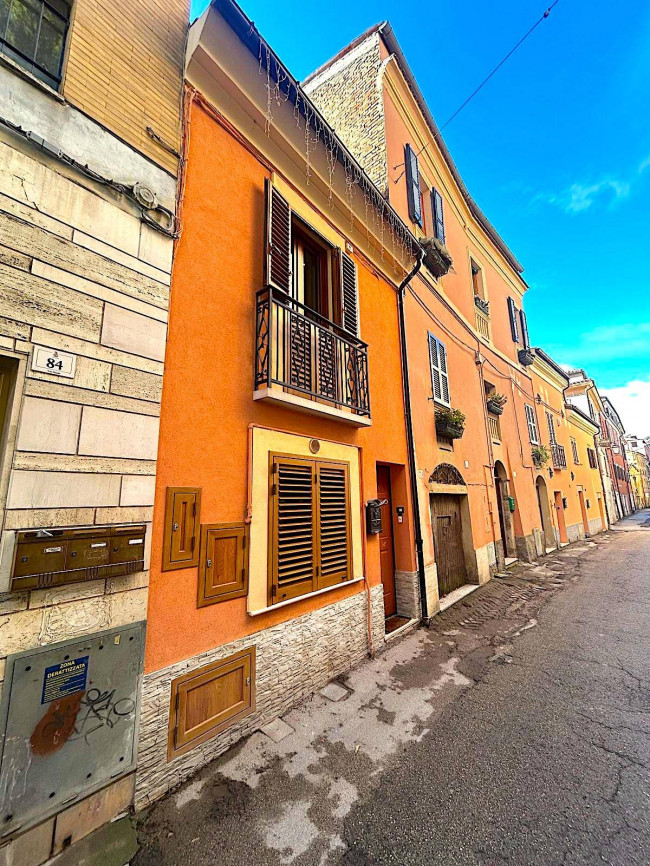 Casa singola in vendita a Teramo