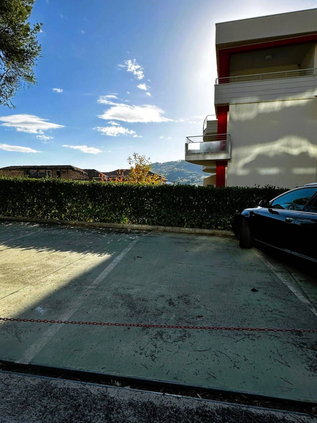 Posto Auto in affitto a Teramo