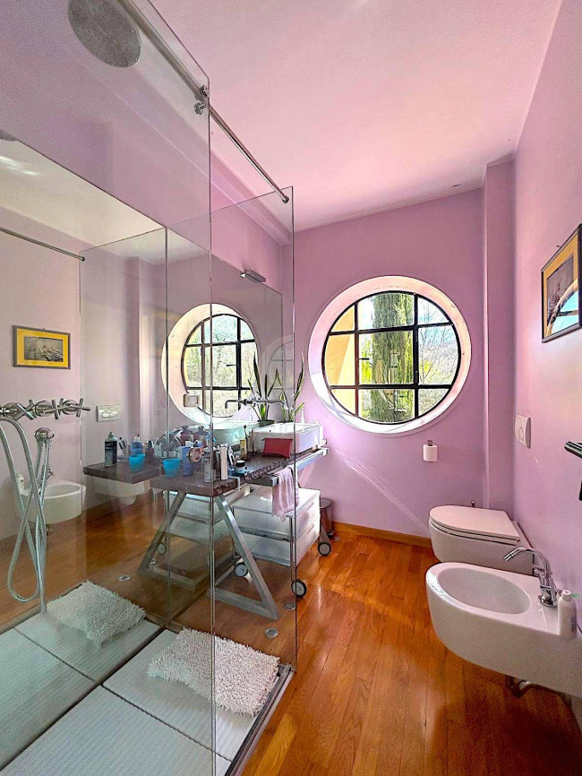 Villa con terrazzo e giardino in vendita a Teramo