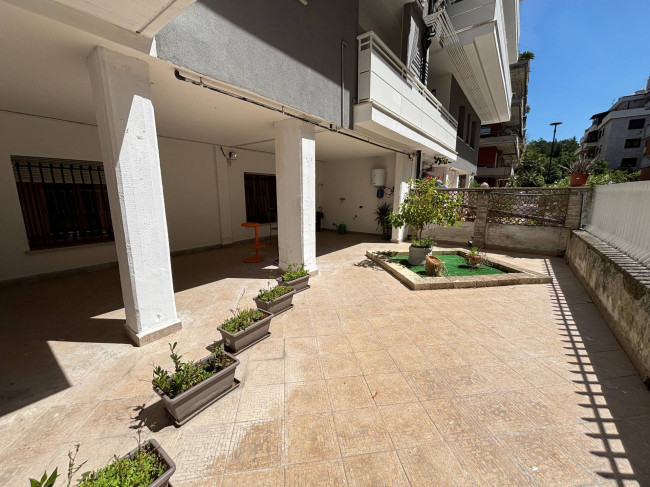 Appartamento con giardino in vendita a Teramo