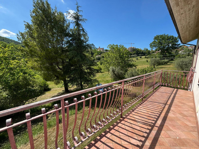 Casa singola in vendita a Torricella Sicura
