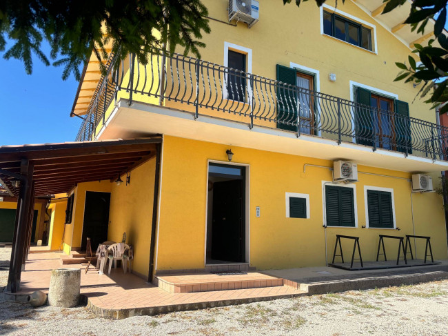 Casa singola in vendita a Teramo