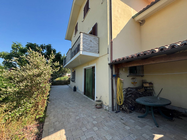 Villa in vendita a Teramo