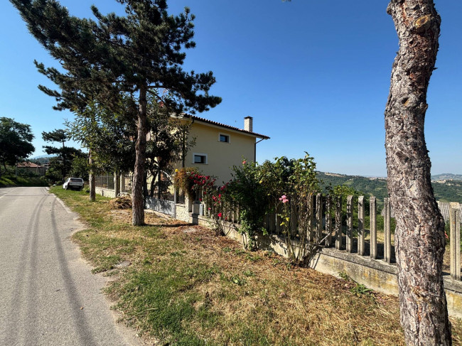 Villa in vendita a Teramo