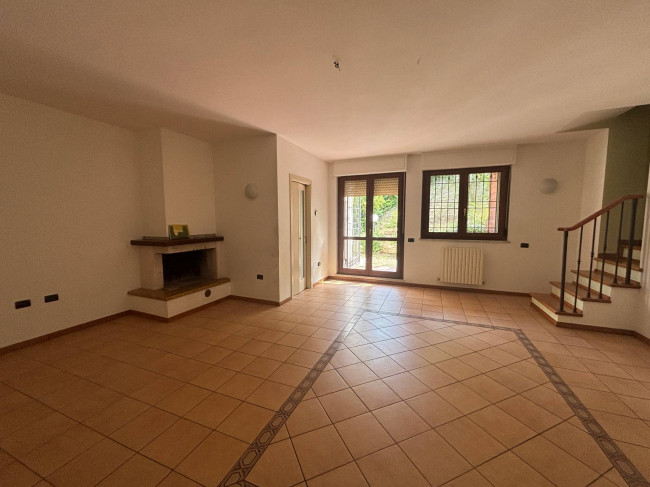 Appartamento con giardino in vendita a Teramo