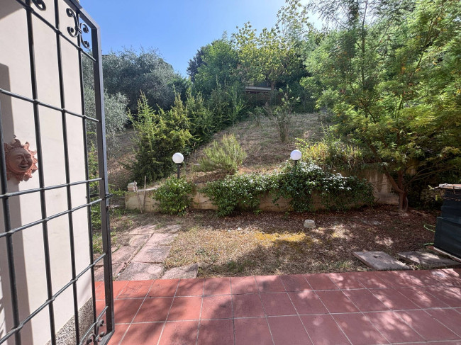 Appartamento con giardino in vendita a Teramo
