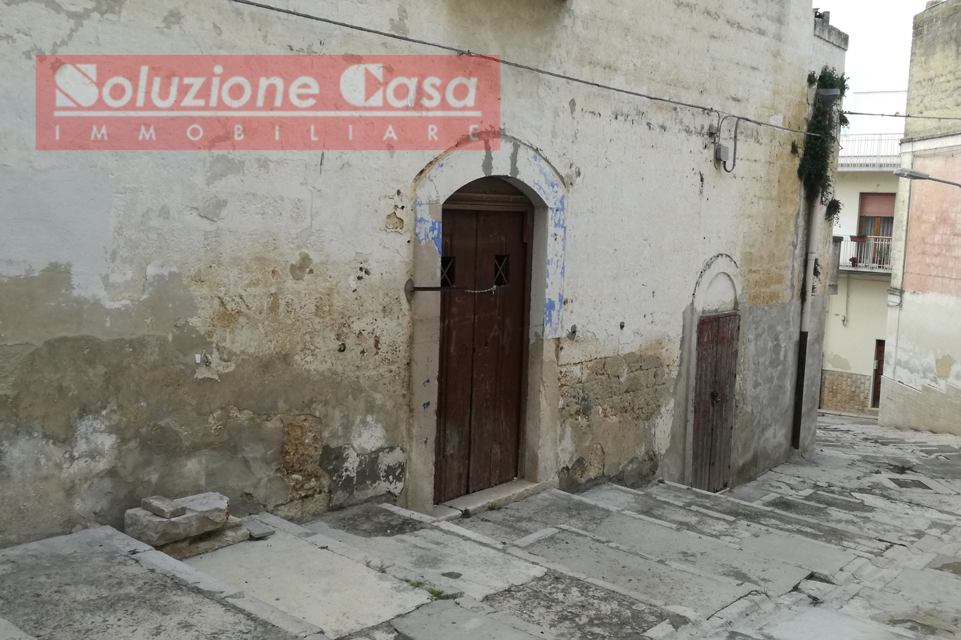 Vendita a Canosa di Puglia in via Rossini