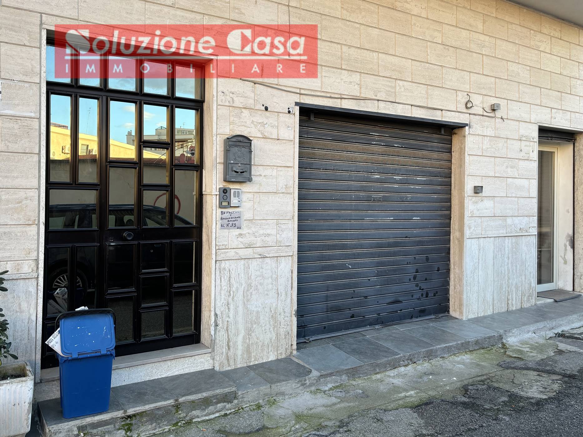 Foto - Garage In Vendita Canosa Di Puglia (bt)