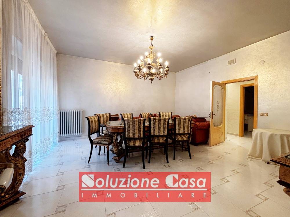 Appartamento a Canosa di Puglia