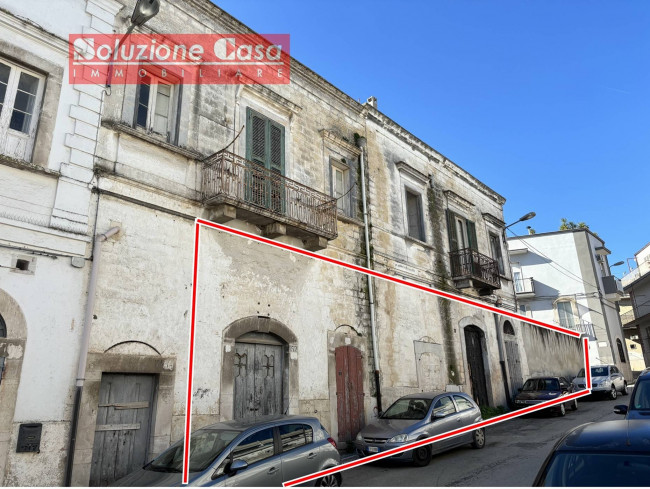 Casa indipendente in Vendita a Canosa di Puglia