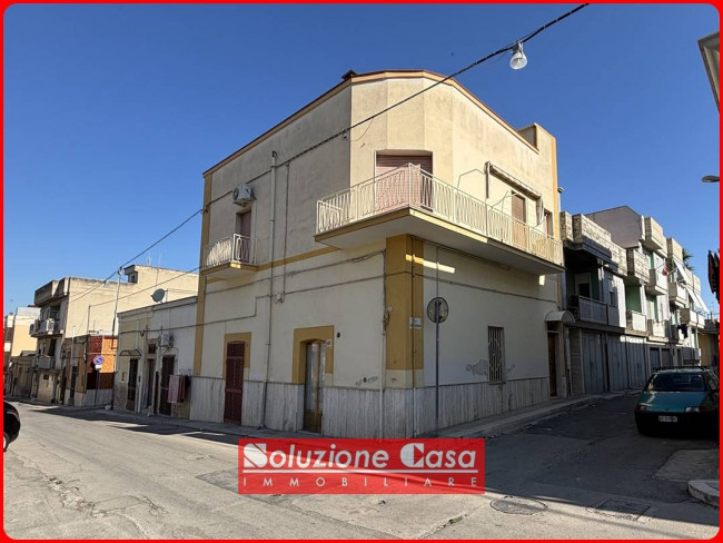 Casa indipendente in Vendita a Canosa di Puglia