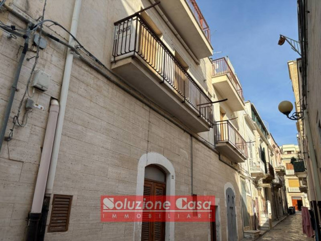Casa indipendente in Vendita a Canosa di Puglia