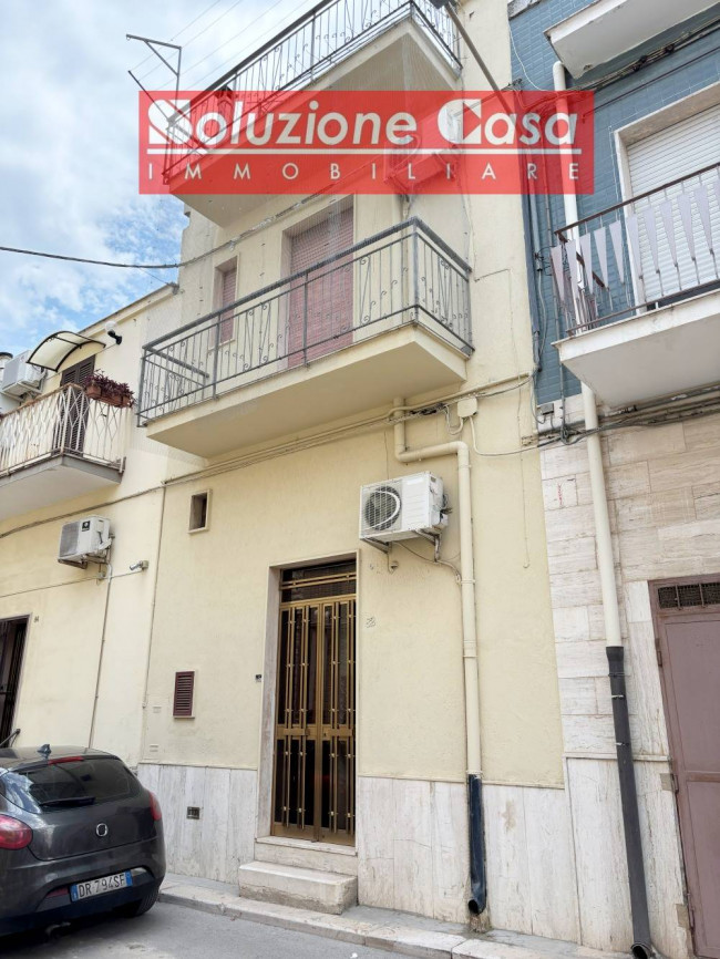 Casa indipendente in Vendita a Canosa di Puglia