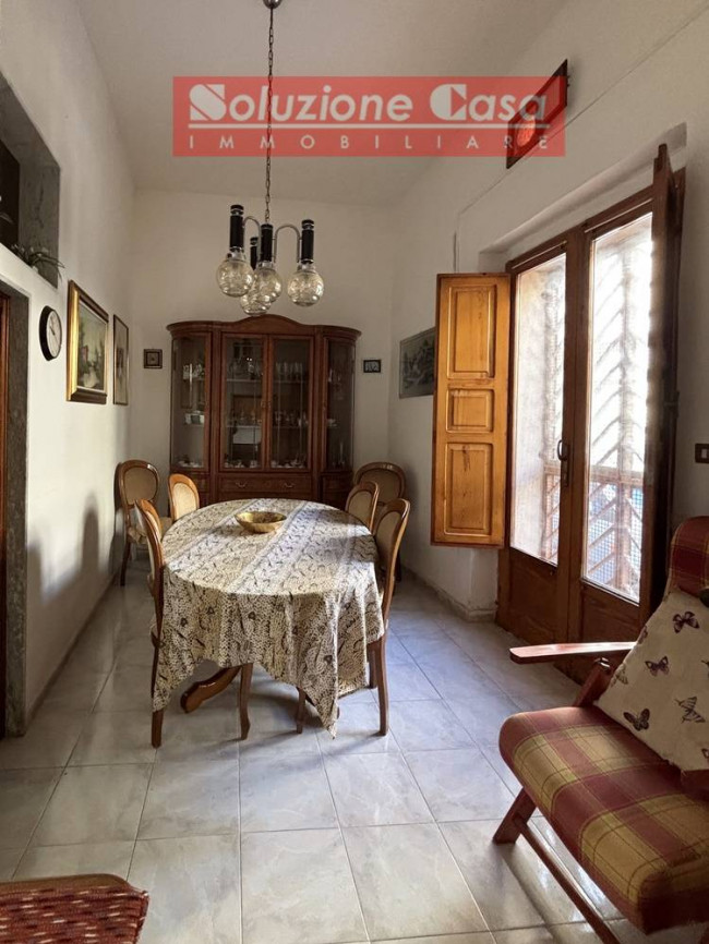 Casa indipendente in Vendita a Canosa di Puglia