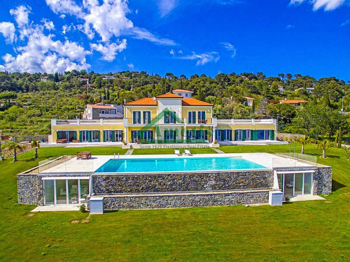 Villa in vendita a Sanremo (IM)