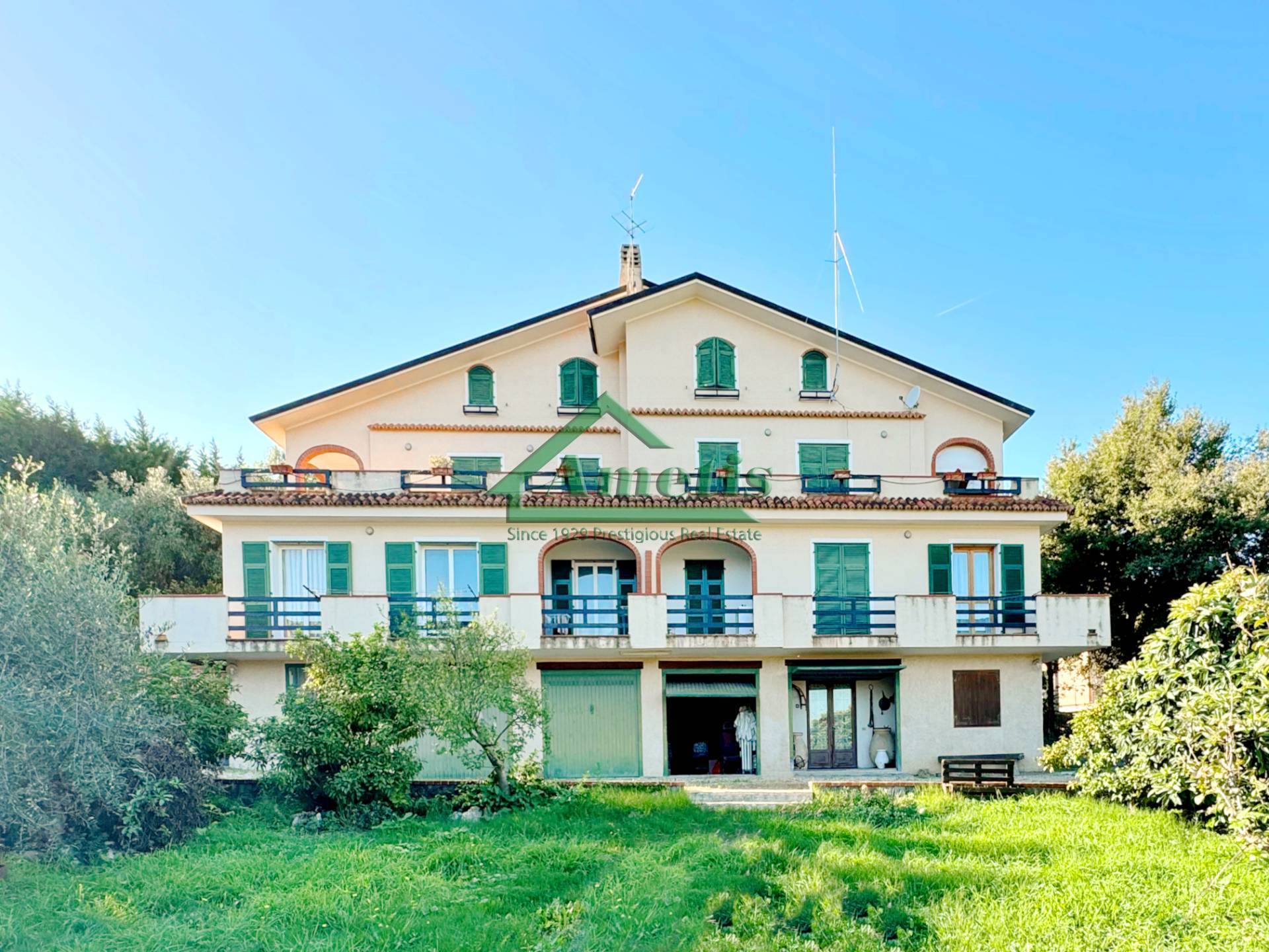 Villa in vendita a Imperia (IM)