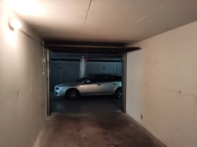 Garage/Box/Posto auto in vendita a Sanremo (IM)