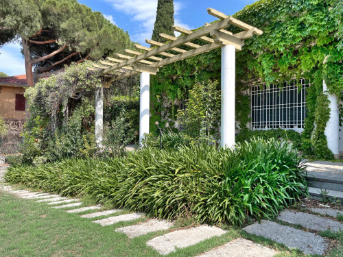 Villa in vendita a Imperia (IM)