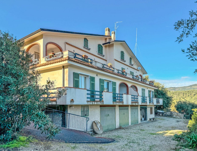 Villa in vendita a Imperia (IM)