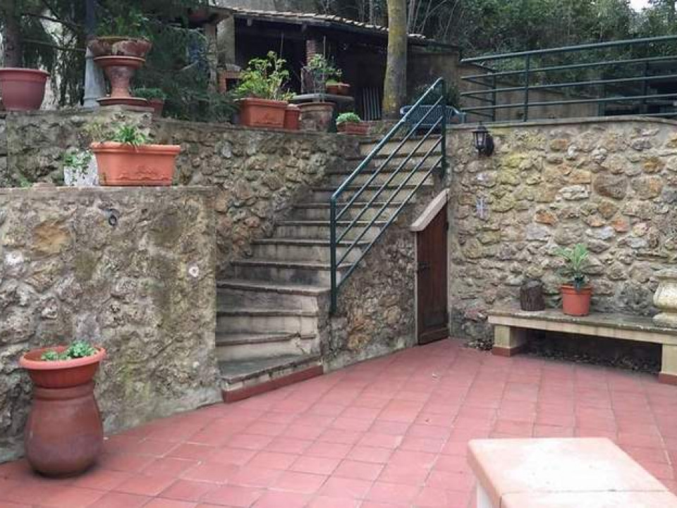 Villa Unifamiliare - Indipendente CASALE MARITTIMO vendita    Spazio Casa Cecina