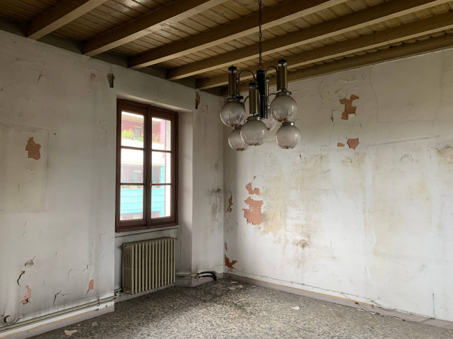 Casa indipendente in vendita a Olmina, Legnano (MI)