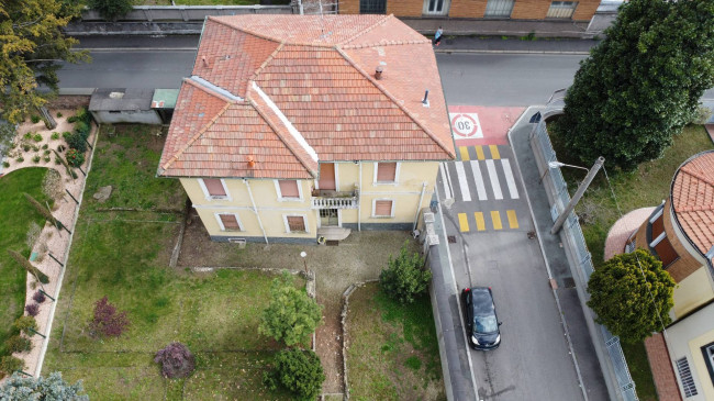 Villa in vendita a Legnano