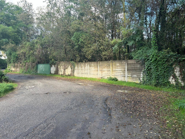 Terreno edificabile in vendita a Borsano, Busto Arsizio (VA)