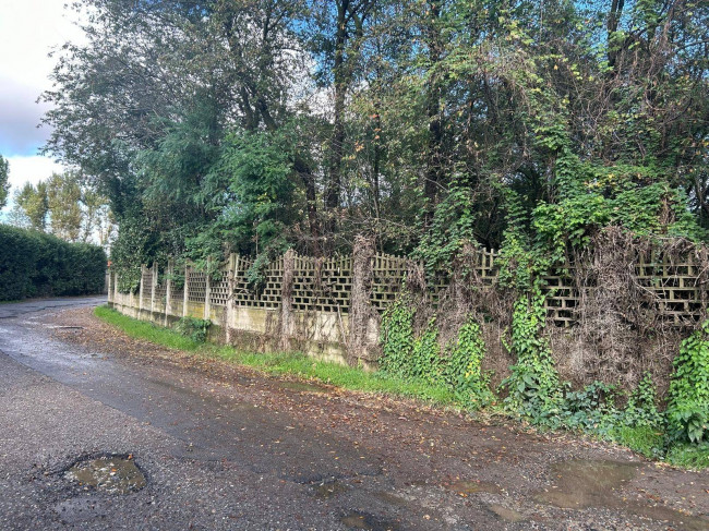 Terreno edificabile in vendita a Borsano, Busto Arsizio (VA)