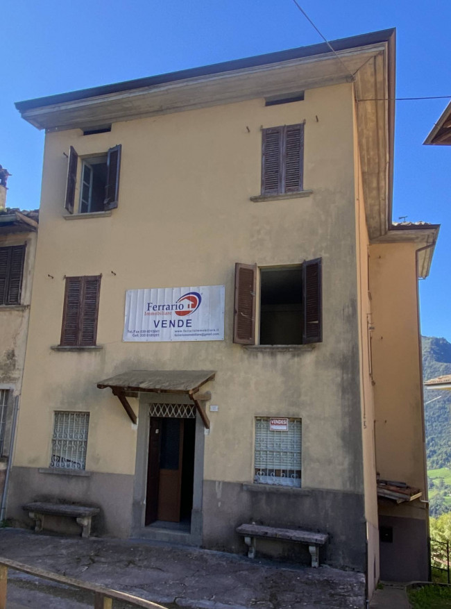 Rustico in Vendita a San Giovanni Bianco