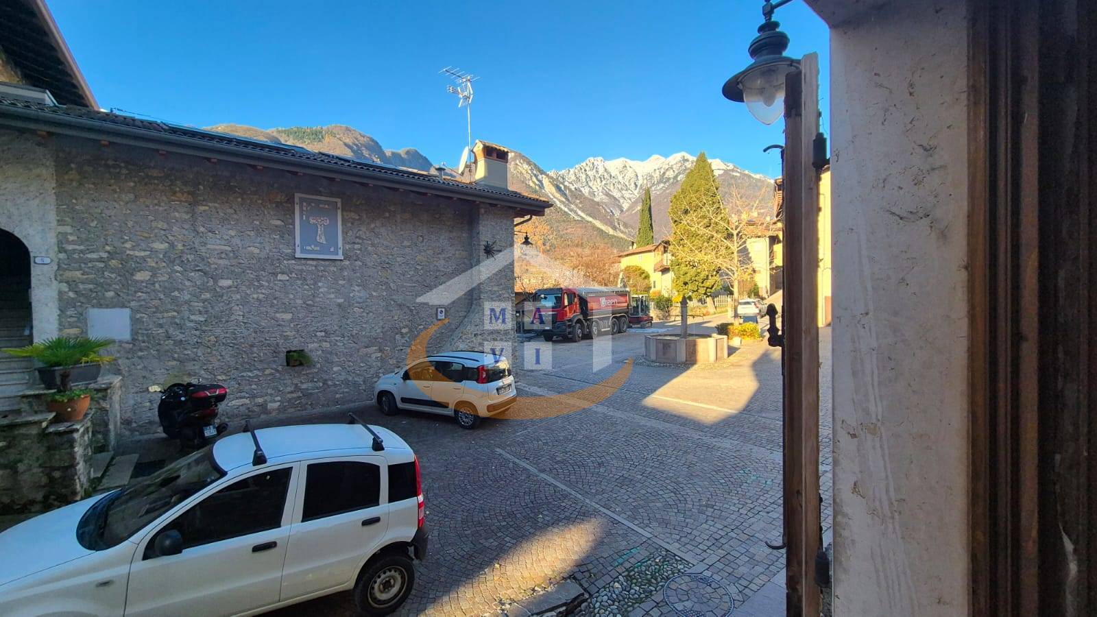 Porzione di casa in vendita a Tenno