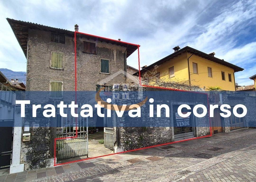 Semi-Detached House  in Nago-Torbole