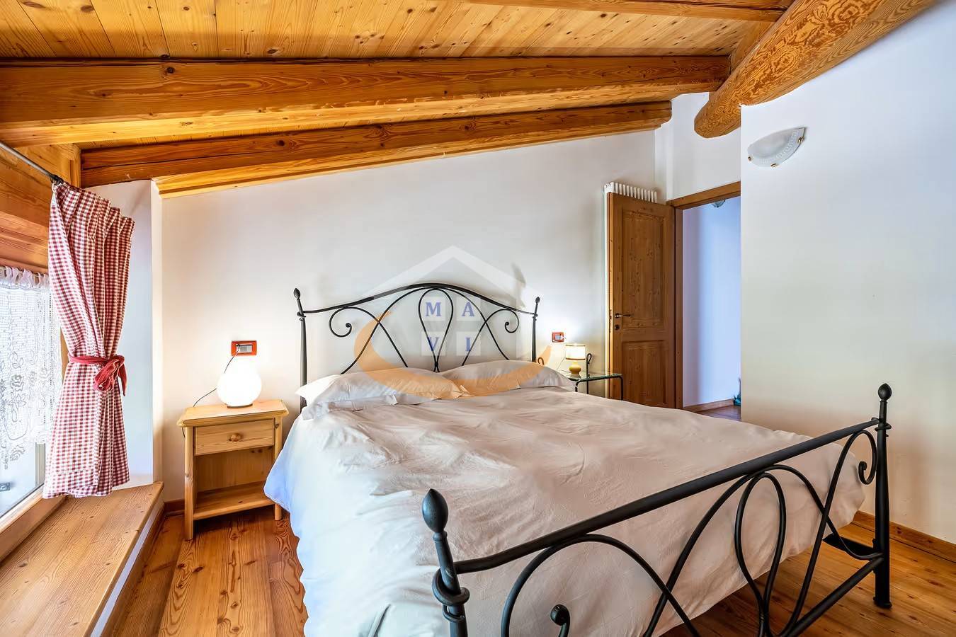 Porzione di casa in vendita a Ronzo-Chienis