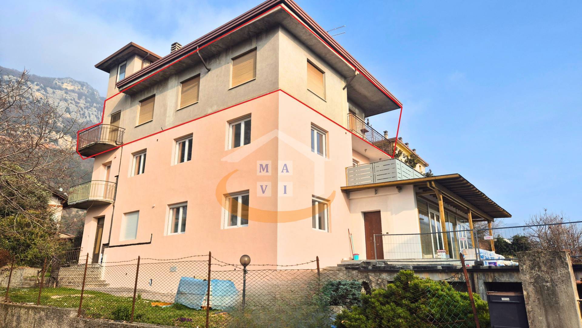 Quadrilocale in vendita a Nago-Torbole