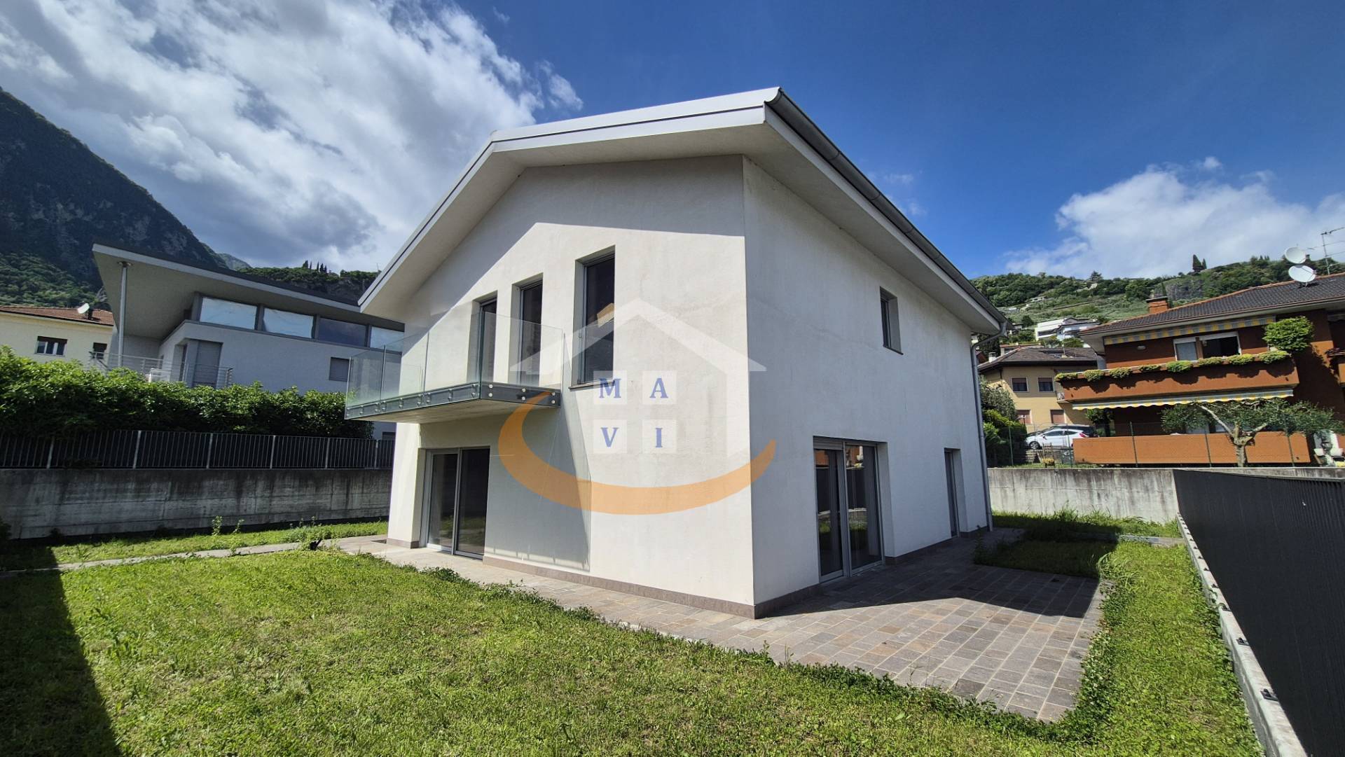 Villa in vendita a Riva del Garda