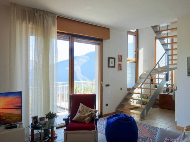 Casa indipendente in vendita a Pregasina, Riva Del Garda (TN)