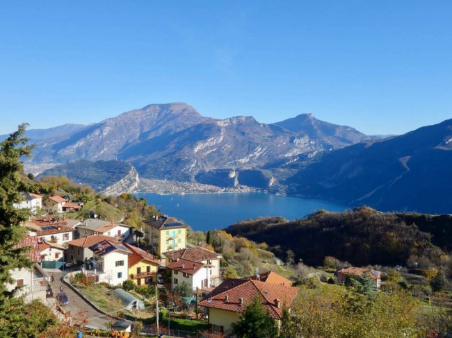 Casa indipendente in vendita a Pregasina, Riva Del Garda (TN)