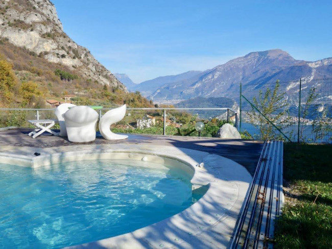 Casa indipendente in vendita a Pregasina, Riva Del Garda (TN)