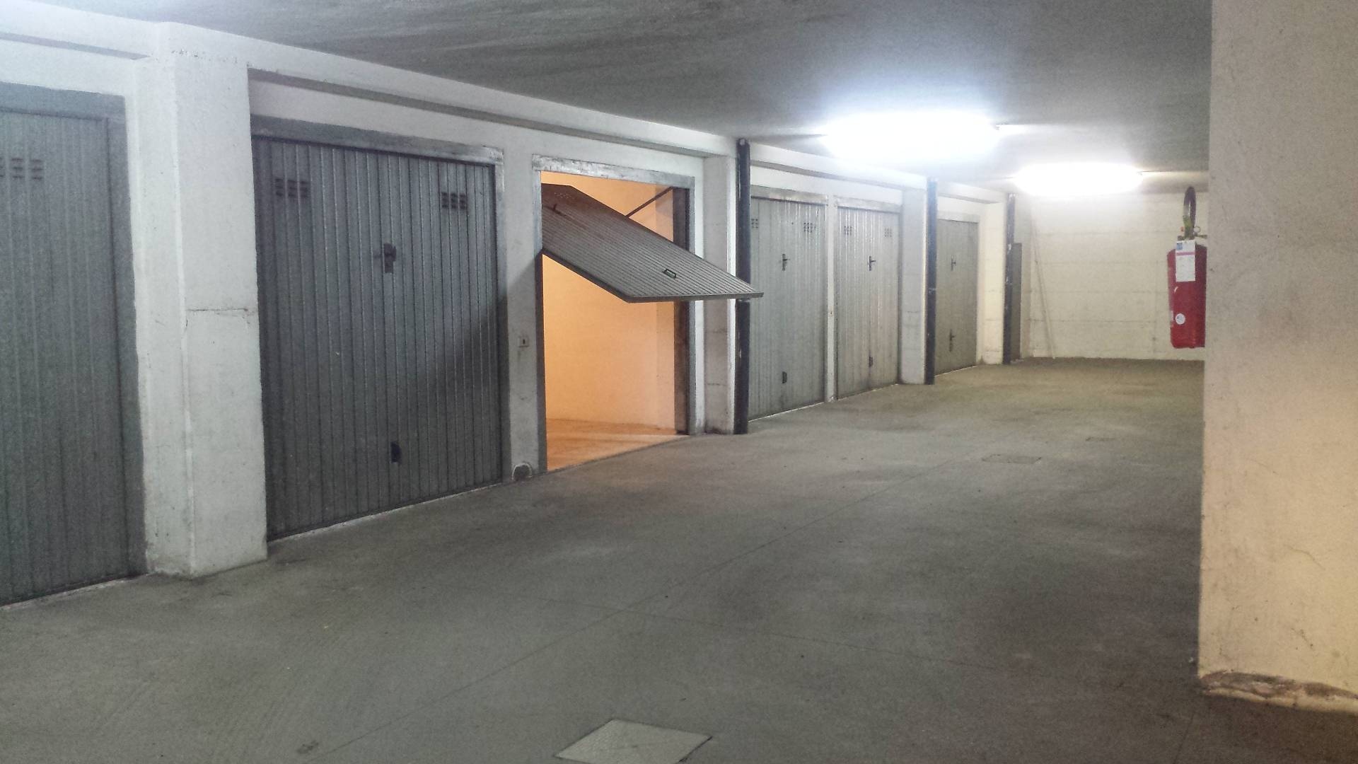 Garage in Vendita - Vasto Chieti Zona residenziale