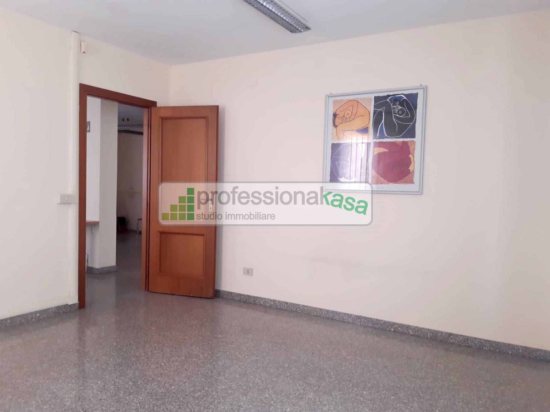 Studio/Ufficio in Affitto - Vasto Chieti Centrale