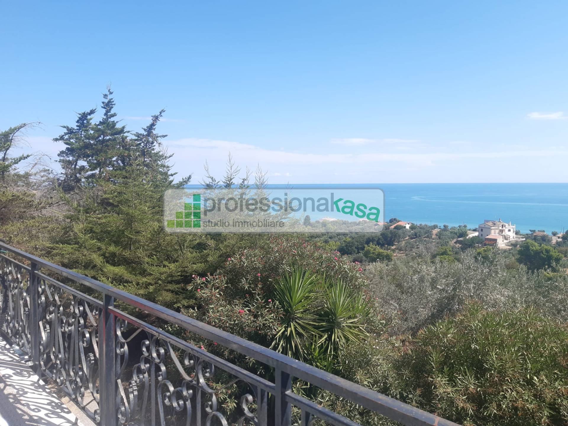 Appartamento in Vendita - Vasto Chieti Zona residenziale