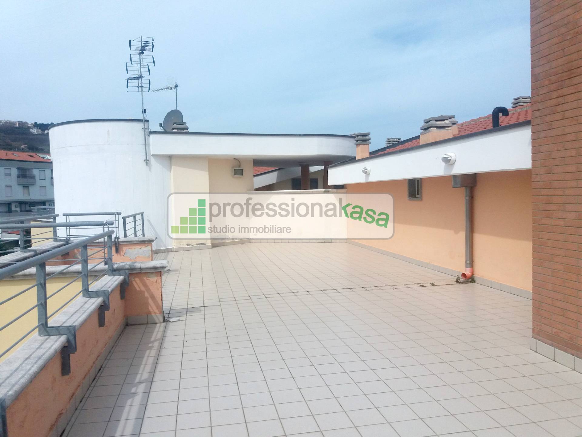 Appartamento in Vendita - Vasto Chieti Turistica