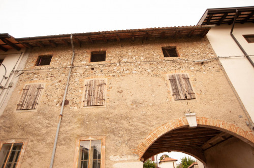 Casa semi-indipendente in vendita a Ceresetto, Martignacco (UD)