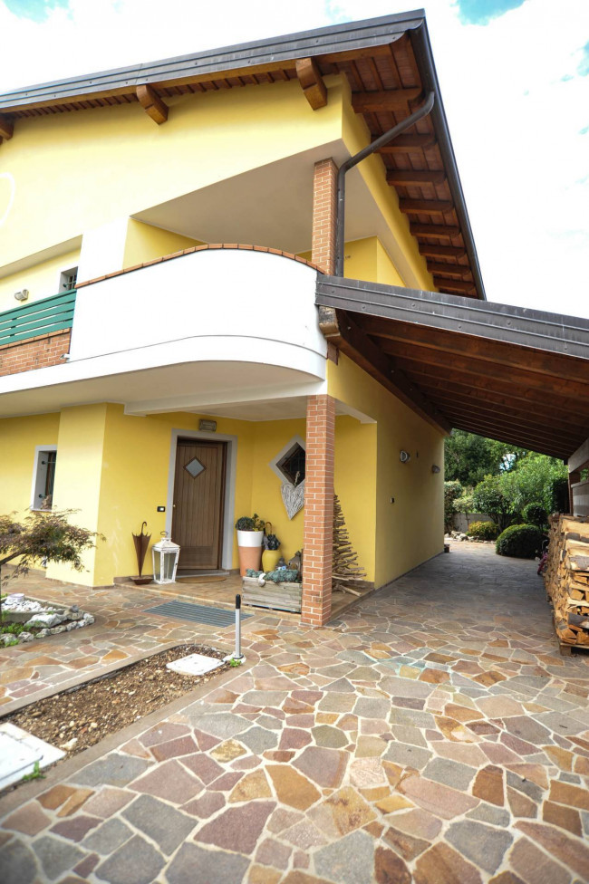 Casa semi-indipendente in vendita a Martignacco (UD)