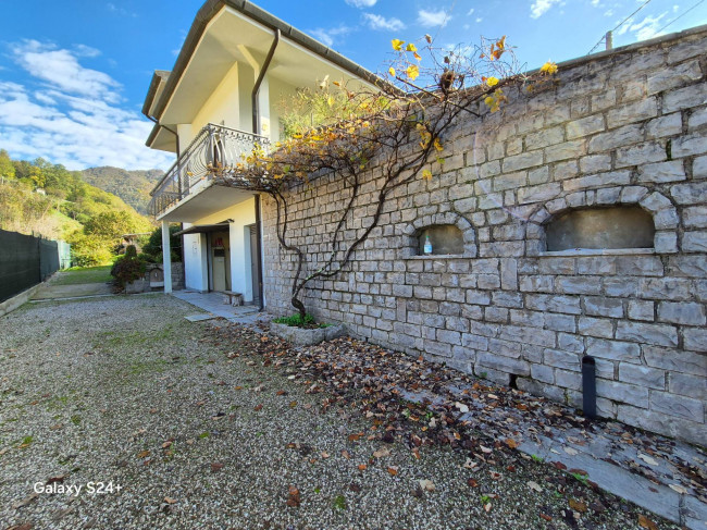 Casa indipendente in vendita a Cergneu, Nimis (UD)